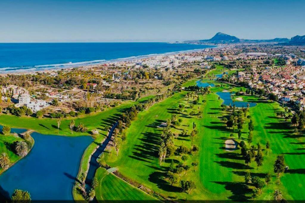 Impresionante Villa Con Piscina - Oliva Nova Exteriér fotografie